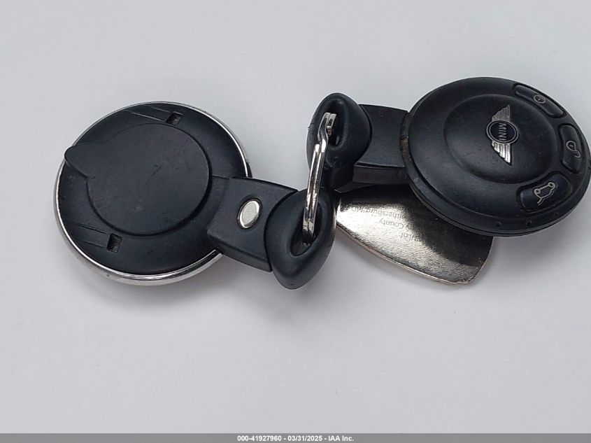 2011 Mini Cooper Countryman VIN: WMWZB3C57BWM00015 Lot: 41927960