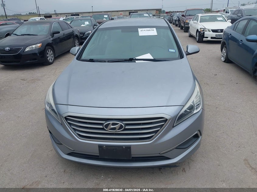 2016 HYUNDAI SONATA SE - 5NPE24AFXGH372467