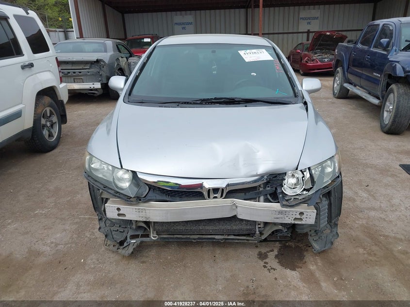 2010 HONDA CIVIC VIN: 2HGFA1F57AH326800