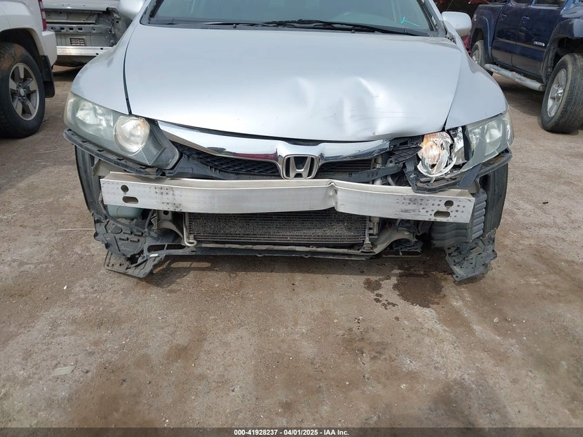 2010 HONDA CIVIC VIN: 2HGFA1F57AH326800