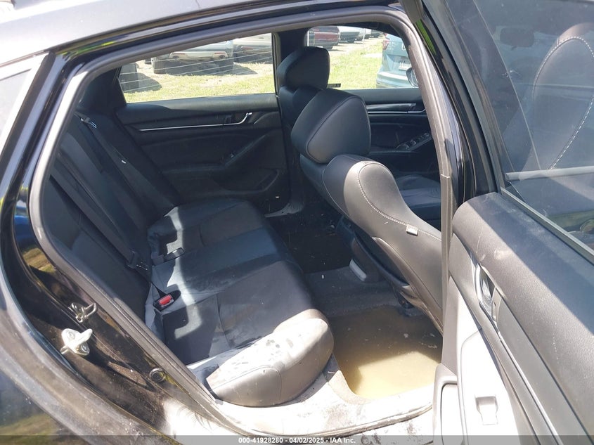 VIN 1HGCV2F34JA002066 2018 HONDA ACCORD SPORT 2.0T