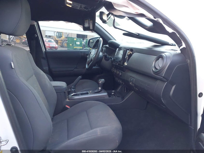 2019 TOYOTA TACOMA VIN: 3TMCZ5AN2KM239429