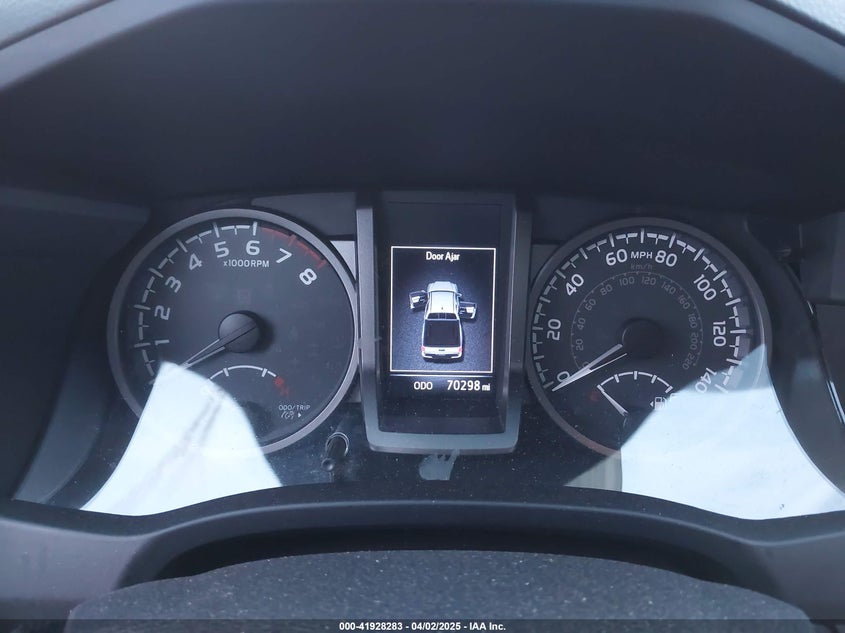 2019 TOYOTA TACOMA VIN: 3TMCZ5AN2KM239429