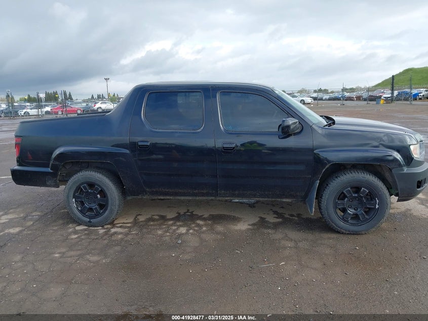 2013 HONDA RIDGELINE VIN: 5FPYK1F46DB015386