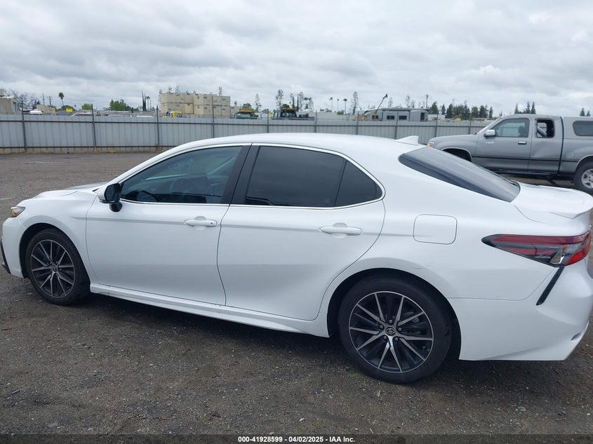 2024 TOYOTA CAMRY SE NIGHT SHADE/SE - 4T1G11AK0RU905227