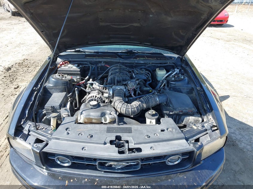 2007 FORD MUSTANG VIN: 1ZVFT84N475262622