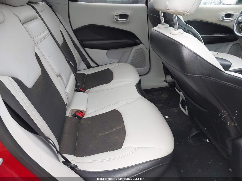 2018 JEEP COMPASS SUN AND WHEEL FWD - 3C4NJCBB4JT468451