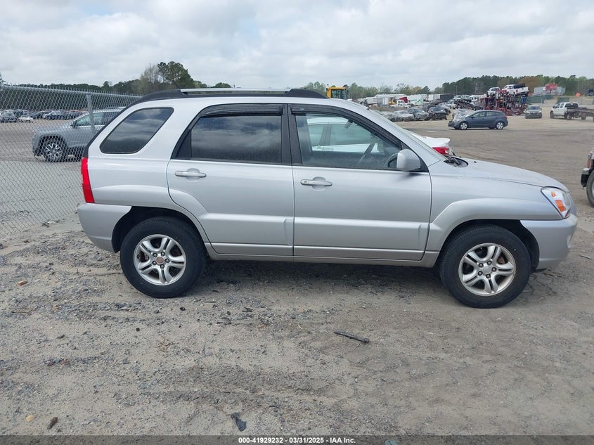 2008 KIA SPORTAGE VIN: KNDJF723787460701