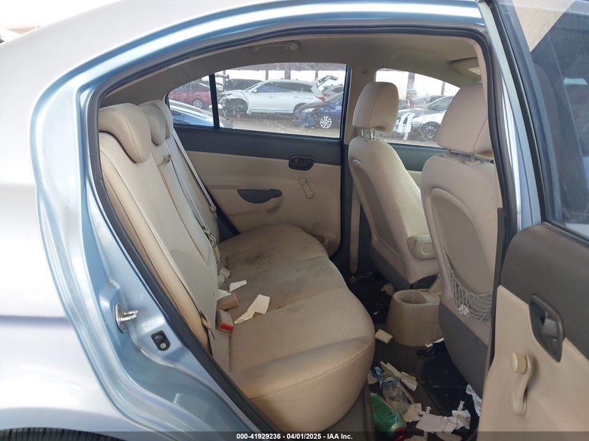 2011 HYUNDAI ACCENT VIN: KMHCN4AC6BU620843