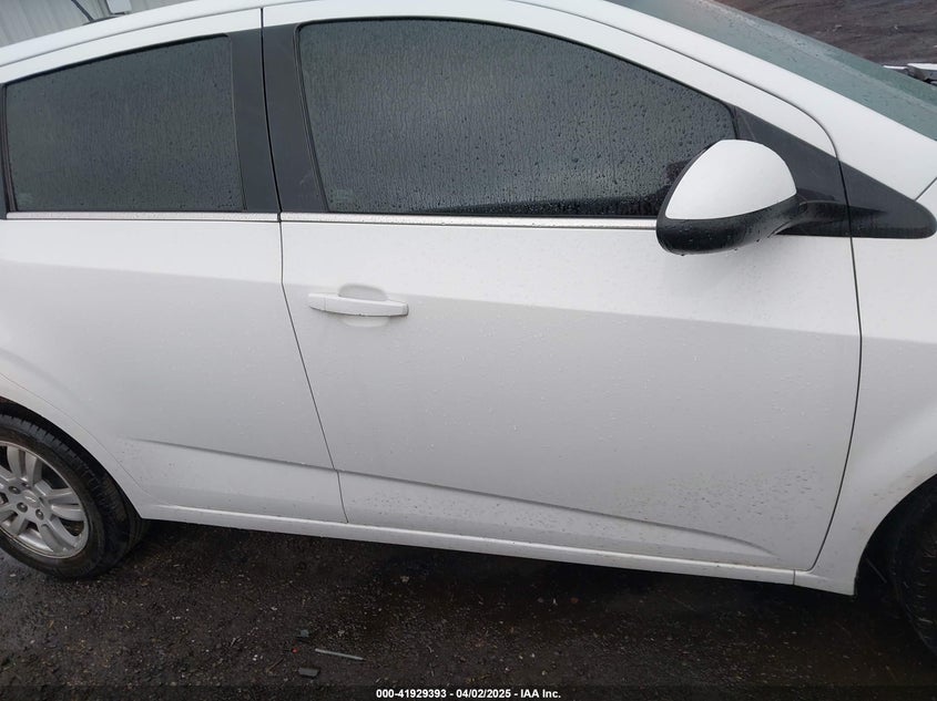 2015 CHEVROLET SONIC VIN: 1G1JC6SH5F4198067