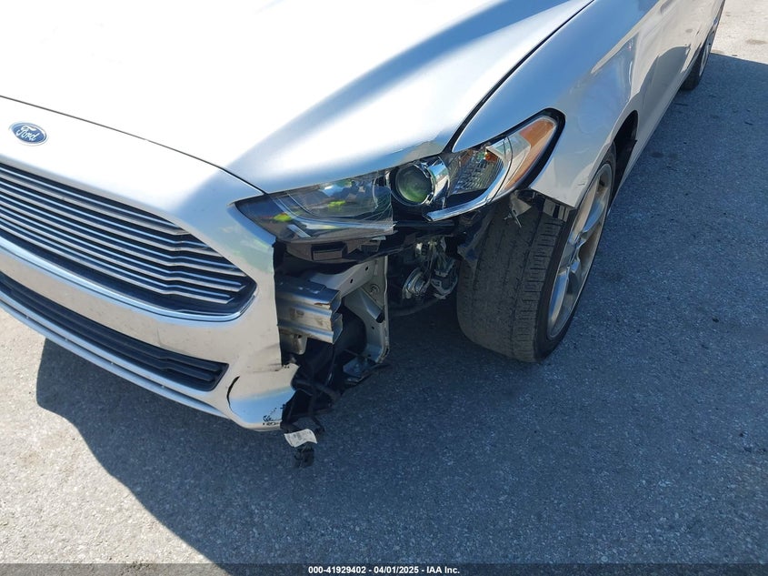 2013 FORD FUSION VIN: 3FA6P0HR0DR357389