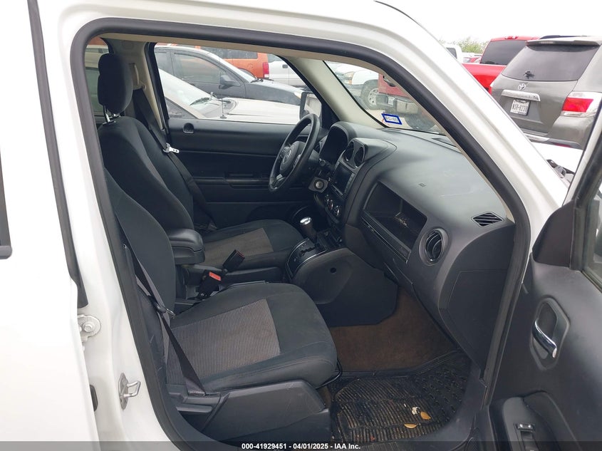 2016 JEEP PATRIOT VIN: 1C4NJPBBXGD562646