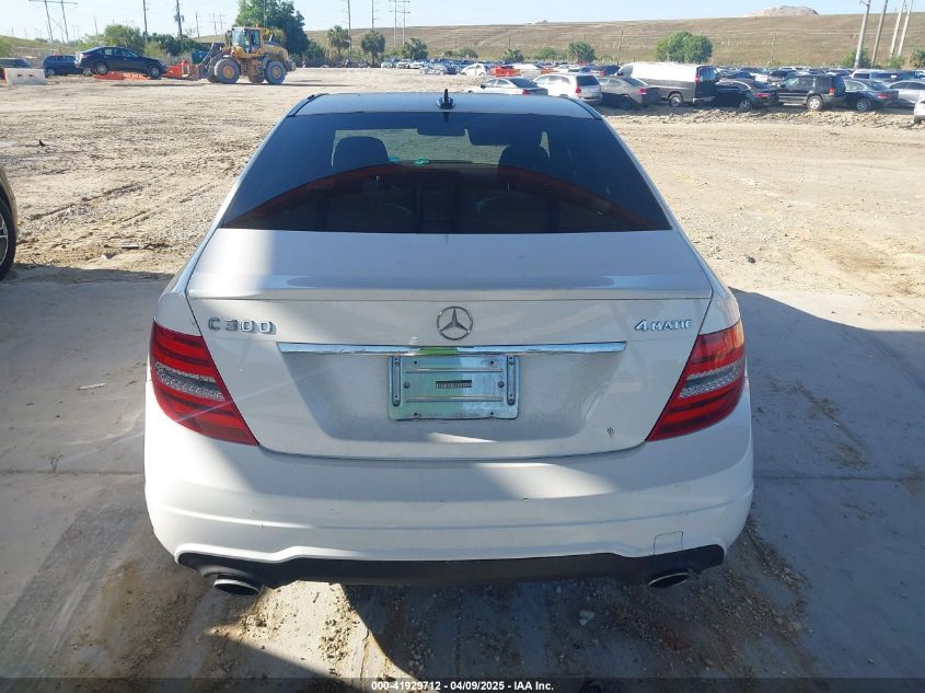 2013 Mercedes-Benz C 300 Luxury 4Matic/Sport 4Matic VIN: WDDGF8AB0DA823304 Lot: 41929712