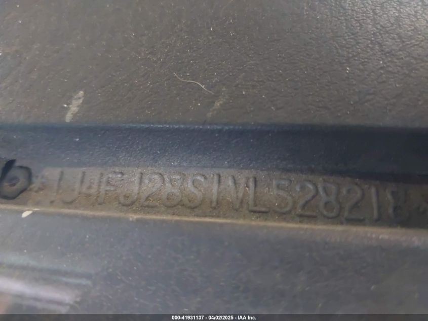 1997 Jeep Cherokee VIN: 1J4FJ28S1BL528218 Lot: 41931137