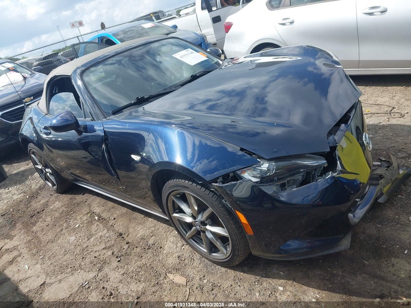 2021 MAZDA MX5  (VIN: JM1NDAD79M0457032)