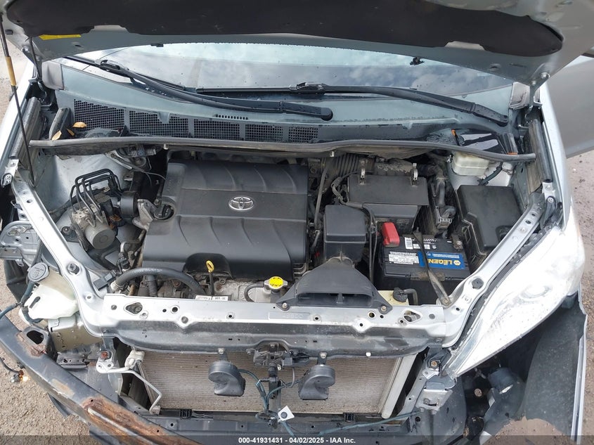 2014 TOYOTA SIENNA XLE V6 8 PASSENGER - 5TDYK3DCXES429458