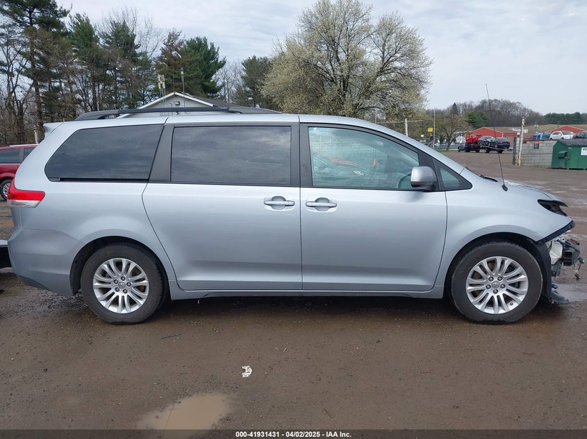 2014 TOYOTA SIENNA XLE V6 8 PASSENGER - 5TDYK3DCXES429458