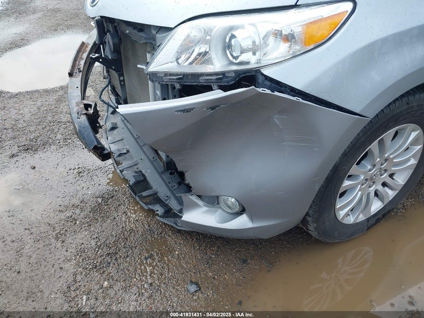 2014 TOYOTA SIENNA XLE V6 8 PASSENGER - 5TDYK3DCXES429458