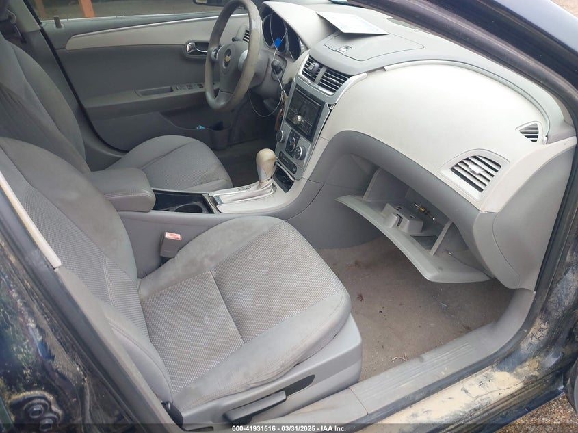 2011 CHEVROLET MALIBU VIN: 1G1ZB5E14BF220198