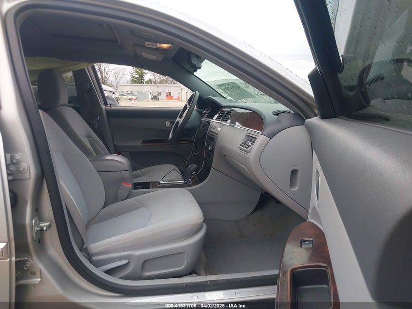 2007 BUICK LACROSSE VIN: 2G4WC582271184338
