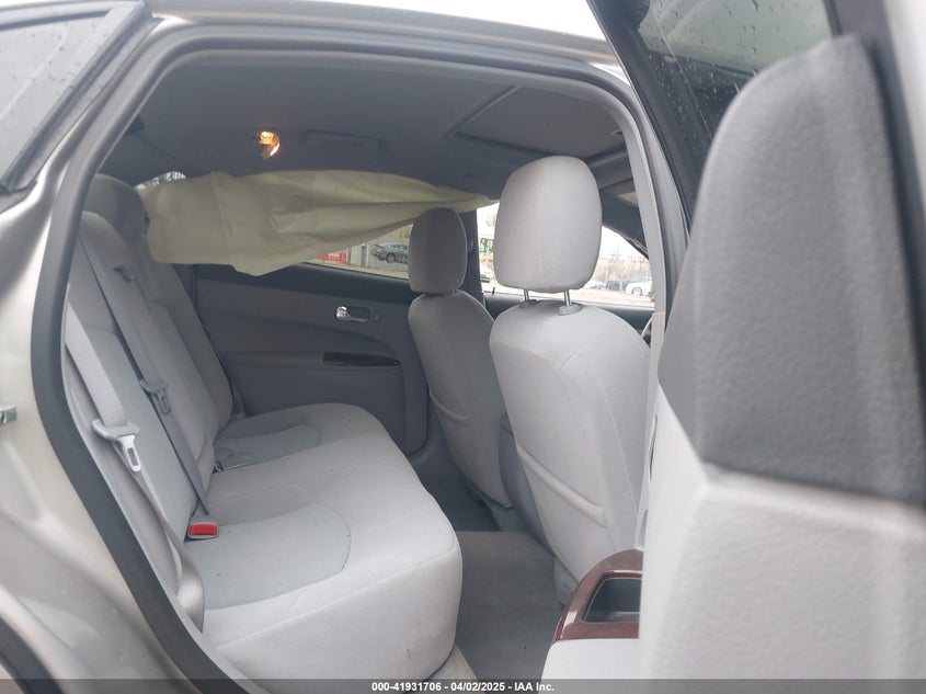 2007 BUICK LACROSSE VIN: 2G4WC582271184338