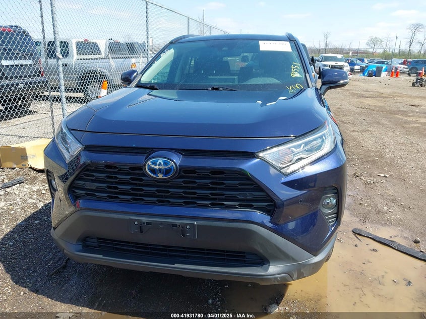 2019 TOYOTA RAV4 HYBRID XLE - 2T3RWRFV4KW005780