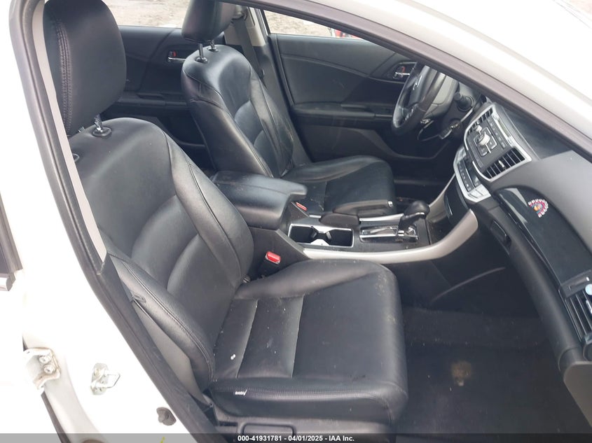 2014 HONDA ACCORD VIN: 1HGCR2F55EA187627