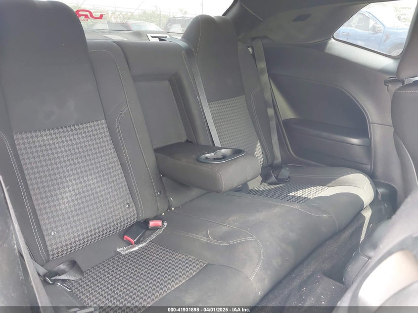 2015 DODGE CHALLENGER VIN: 2C3CDZAG5FH723983