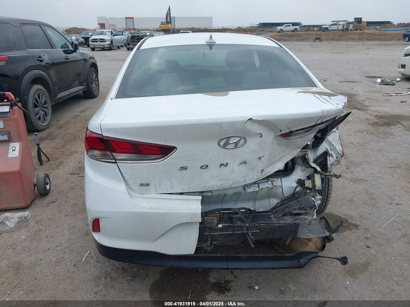 2019 HYUNDAI SONATA SE - 5NPE24AFXKH796899