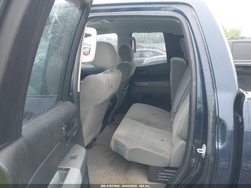 2011 TOYOTA TUNDRA VIN: 5TFRM5F16BX023690