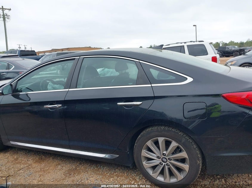 2015 HYUNDAI SONATA SPORT - 5NPE34AF2FH087435