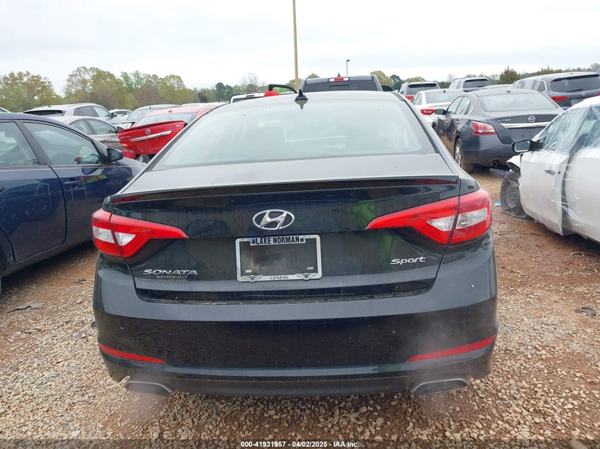 2015 HYUNDAI SONATA SPORT - 5NPE34AF2FH087435