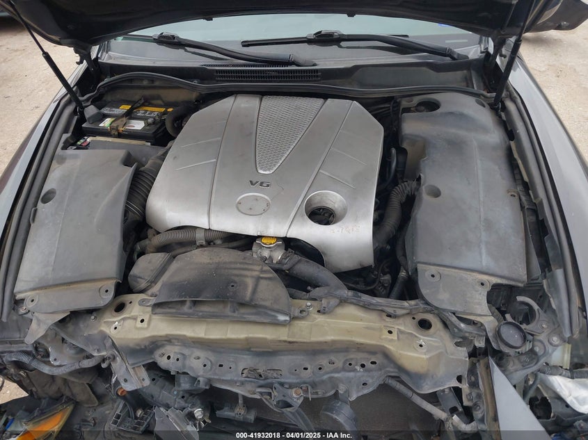 2007 LEXUS IS 350 VIN: JTHBE262772011492