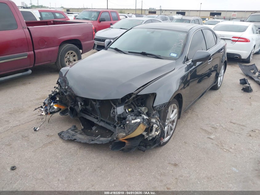 2007 LEXUS IS 350 VIN: JTHBE262772011492