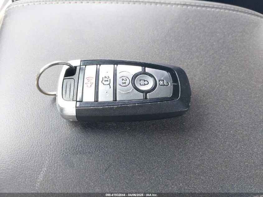 2022 Ford Explorer Xlt VIN: 1FMSK7DH6NGC49022 Lot: 41932044