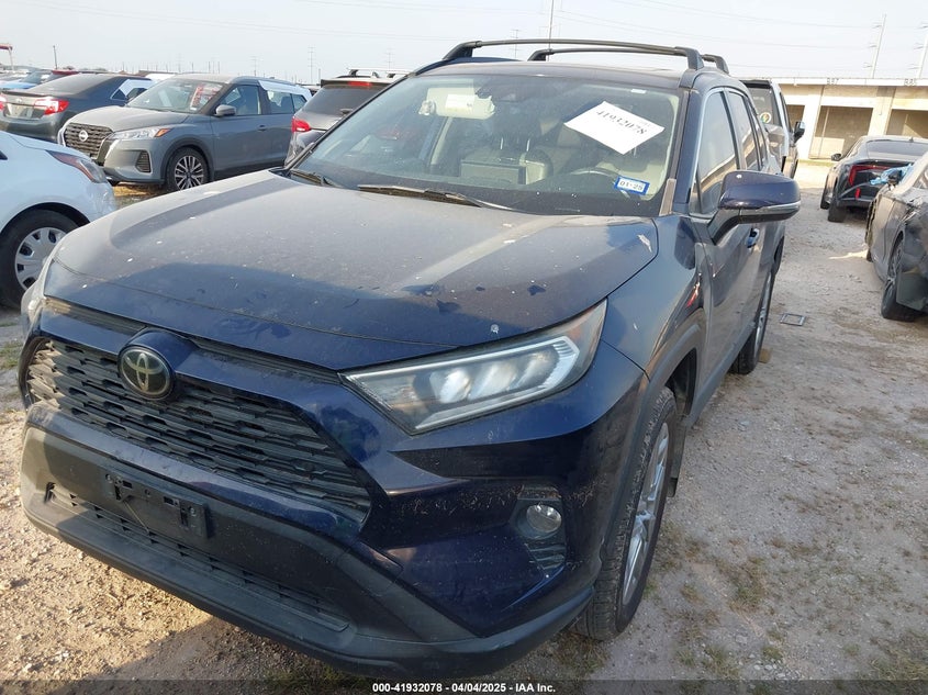 2019 TOYOTA RAV4 VIN: JTMC1RFV0KD022819