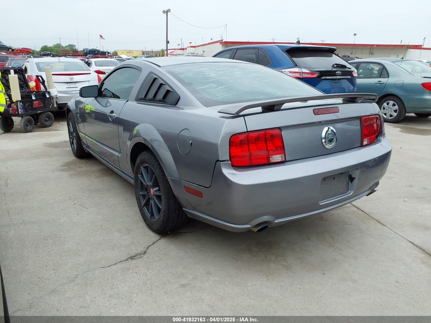 2007 FORD MUSTANG VIN: 1ZVFT82H975266968