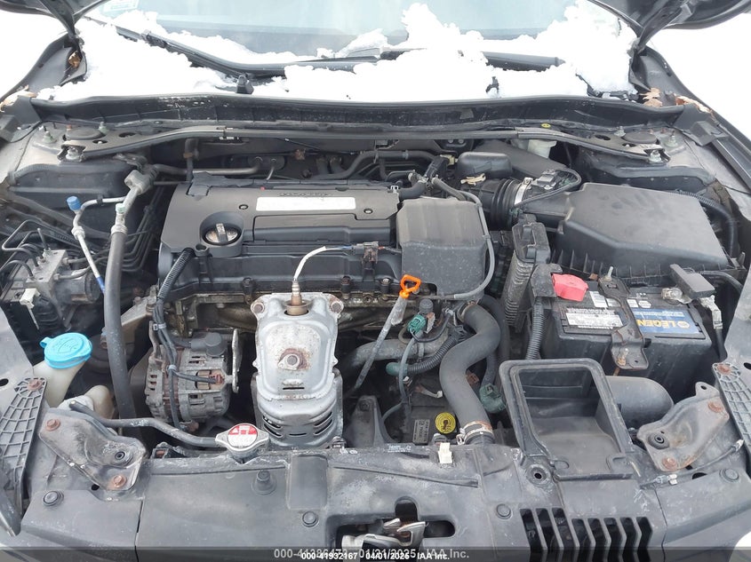 2015 HONDA ACCORD VIN: 1HGCR2F89FA162936