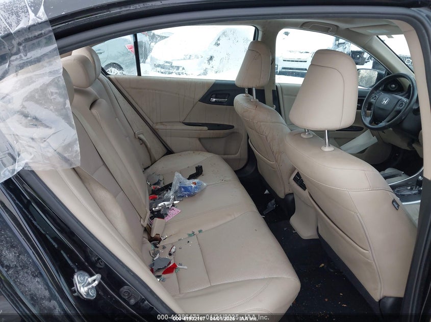 2015 HONDA ACCORD VIN: 1HGCR2F89FA162936