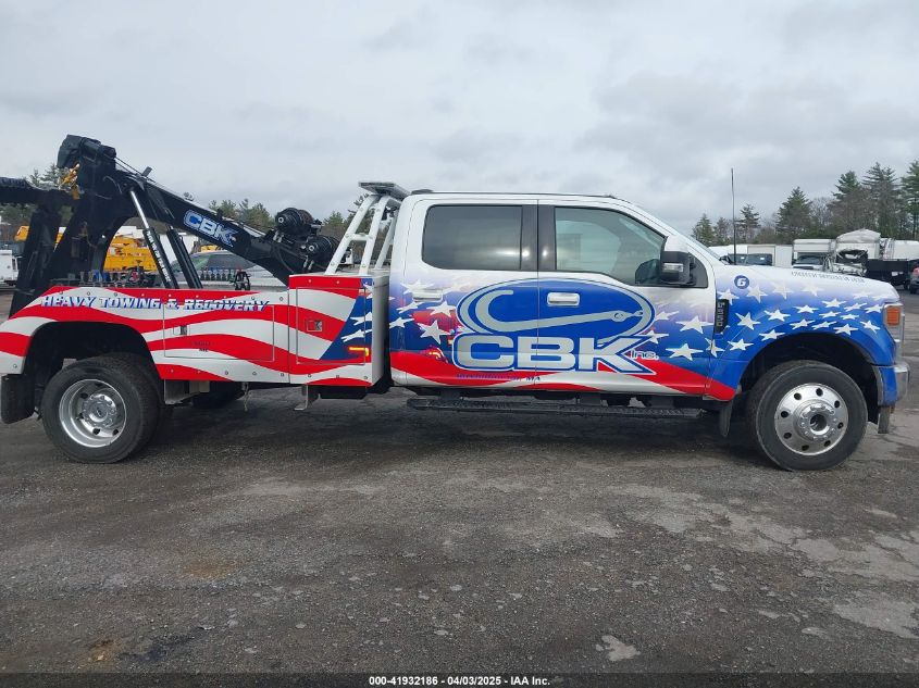 2022 Ford F-550 Chassis - 1FD0W5HTXNEE95355