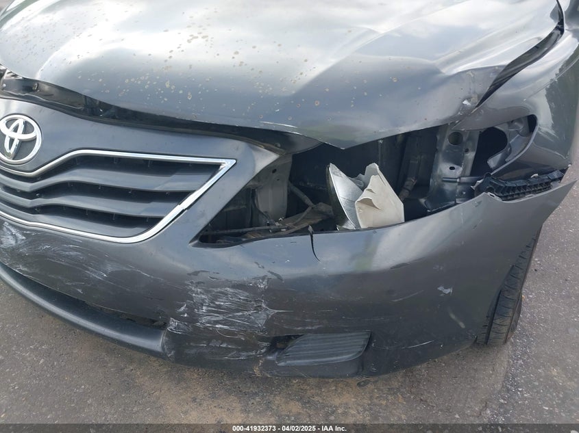 2011 TOYOTA CAMRY VIN: 4T1BF3EK2BU643802