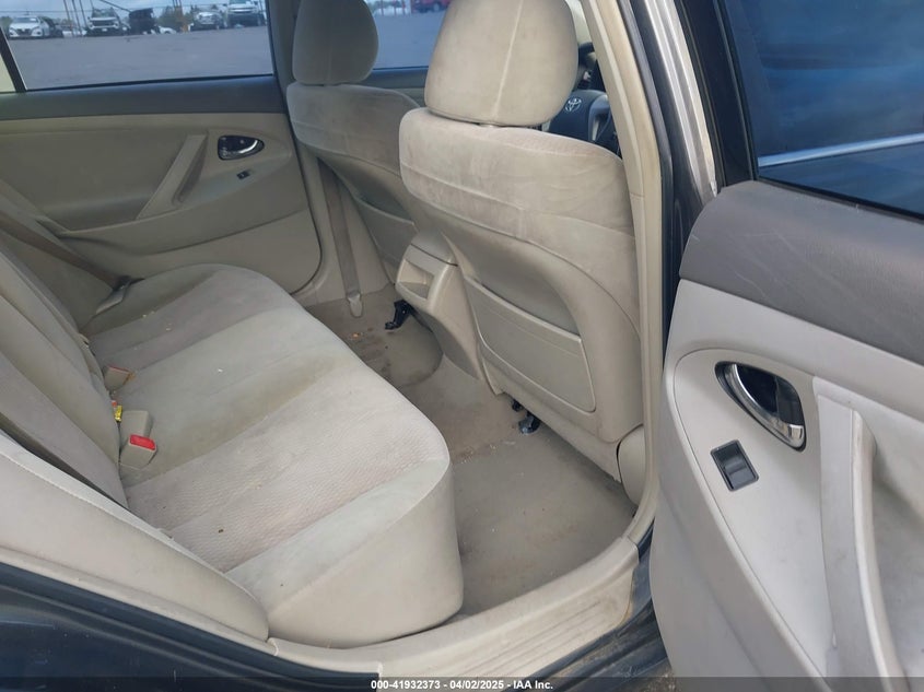 2011 TOYOTA CAMRY VIN: 4T1BF3EK2BU643802
