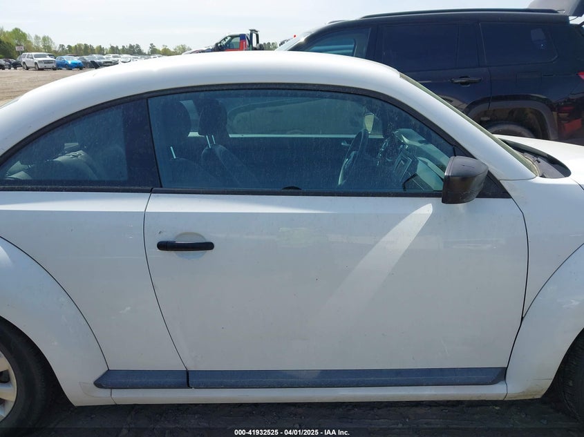 2017 VOLKSWAGEN BEETLE #PINKBEETLE/1.8T CLASSIC/1.8T S - 3VWF17AT6HM621306