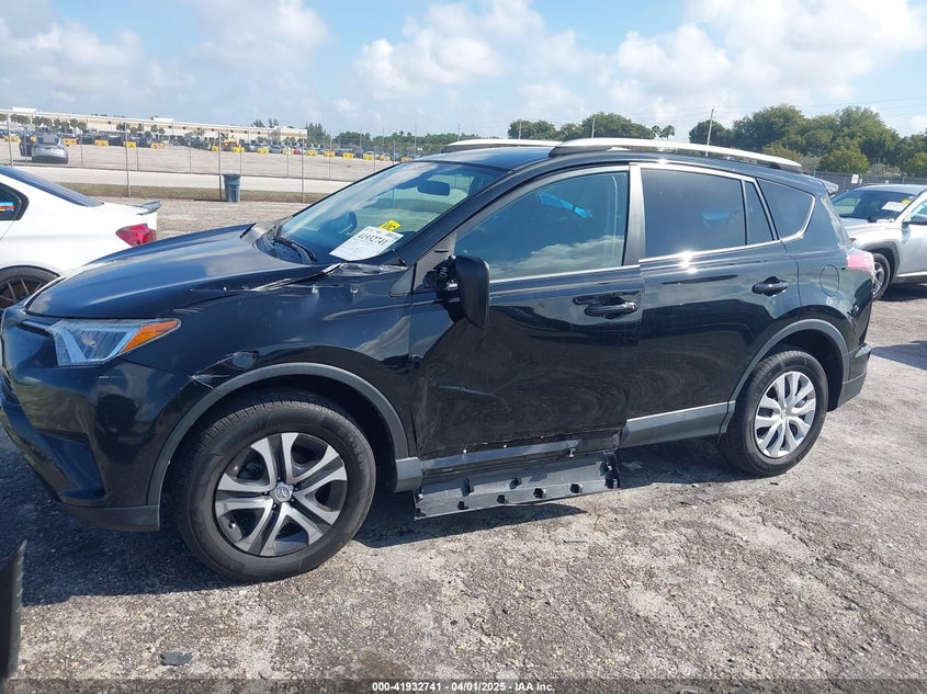 2018 TOYOTA RAV4 VIN: 2T3ZFREV3JW407225