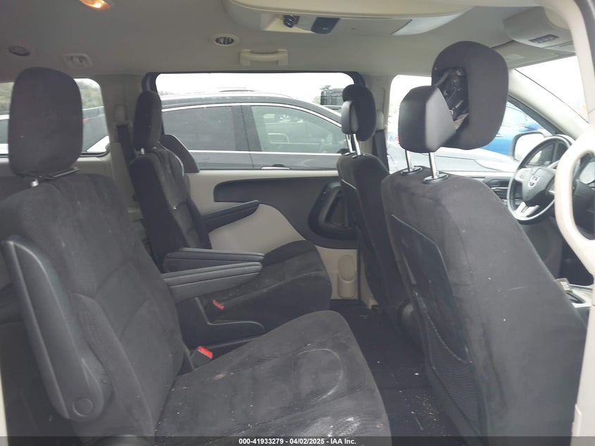 2014 DODGE GRAND CARAVAN VIN: 2C4RDGCG0ER417662