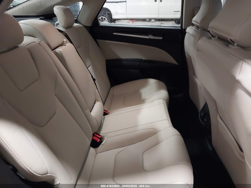2018 FORD FUSION VIN: 3FA6P0K97JR257035
