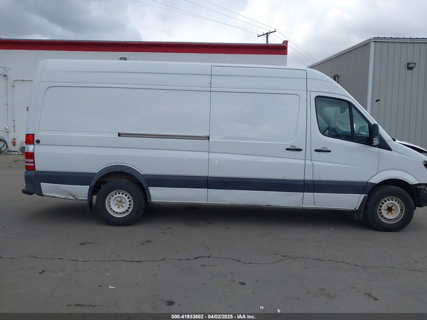 2014 FREIGHTLINER SPRINTER VIN: WDYPE8DC4E5907190
