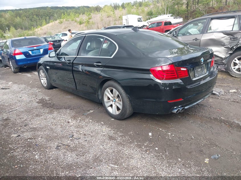 2011 BMW 528I VIN: WBAFR1C57BC751446