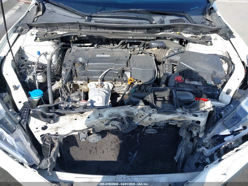 2017 HONDA ACCORD VIN: 1HGCR2F11HA077532