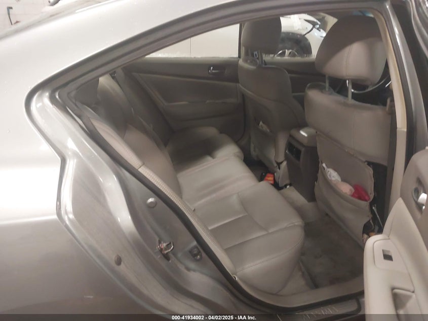 2009 NISSAN MAXIMA VIN: 1N4AA51E69C812137